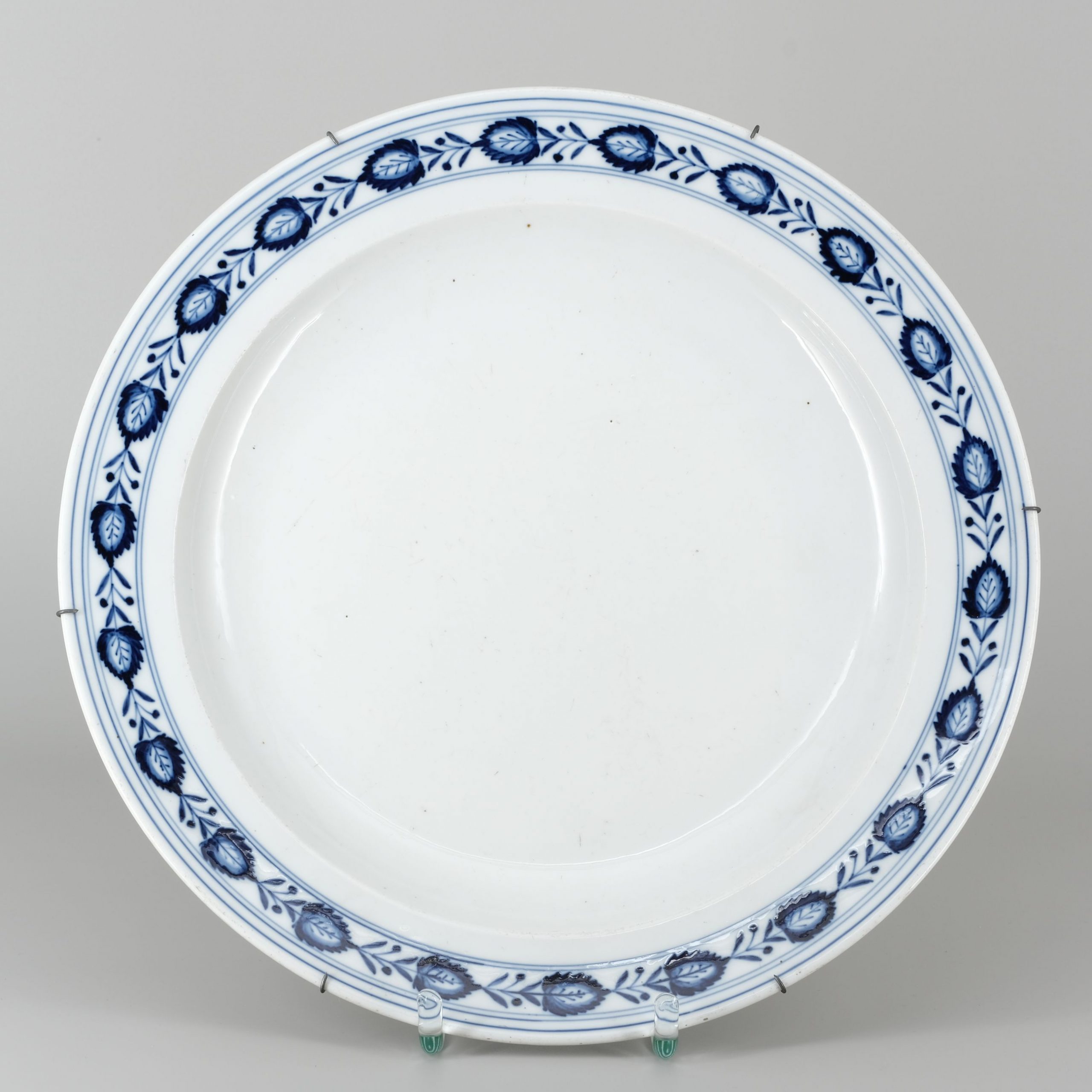 Meissen Teller Blätterkantenmuster Kunsthandlung Kühne