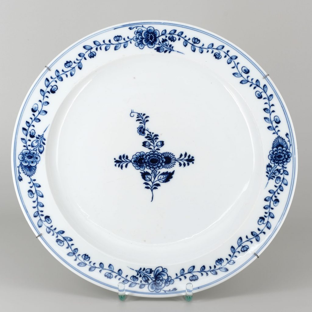 Teller Meissen Blumenkranz Kunsthandlung Kühne Dresden